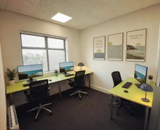 🖥️ FINAL OFFICE AVAILABLE❗️

🤩We’re now down to our final available office on site!
Office 10C is a stylish first floor, glass fronted, 1-3 person office located in The Old HQ building. 

✅To book a viewing or have a quick virtual ‘video tour’ sent over, drop us a DM, email us on info@morworkspace.co.uk or call us on 01637 871244